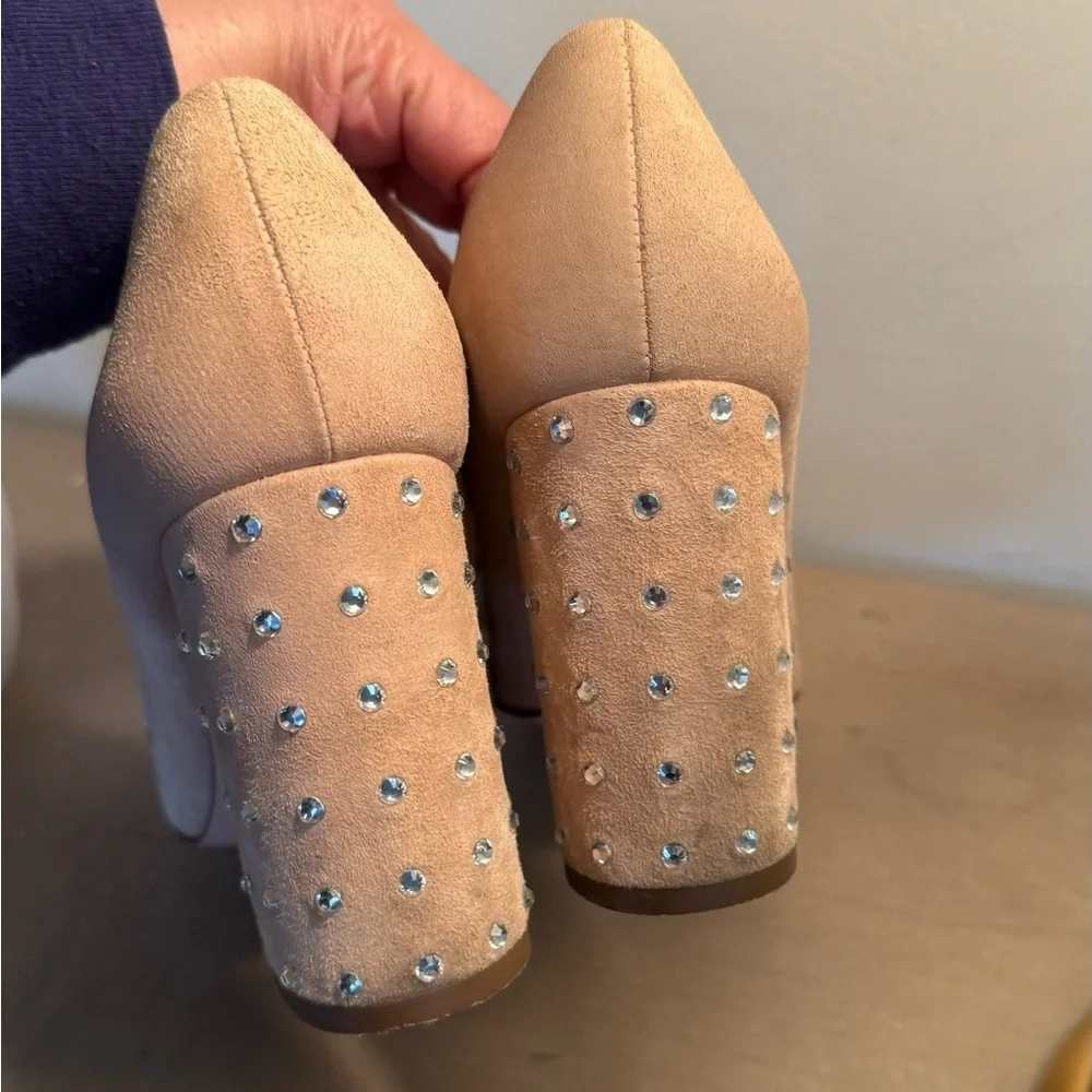 Elegant Tan Suede Heels with Studded Detail.